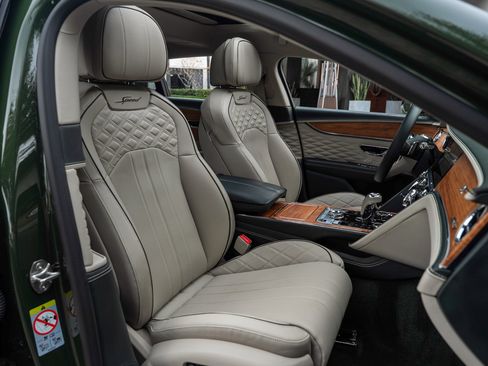 Certified 2024 Bentley Flying Spur W12 image 59