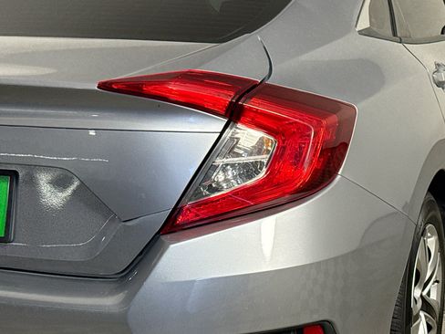 Used 2018 Honda Civic LX image 34