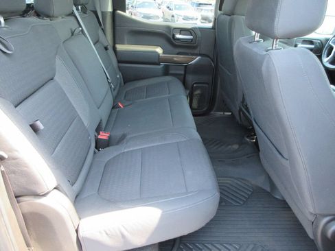 Certified 2021 Chevrolet Silverado 1500 LT Trail Boss w/ Convenience Package II AWD/4WD image 22