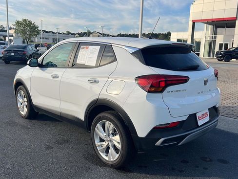Used 2025 Buick Encore GX Preferred image 4