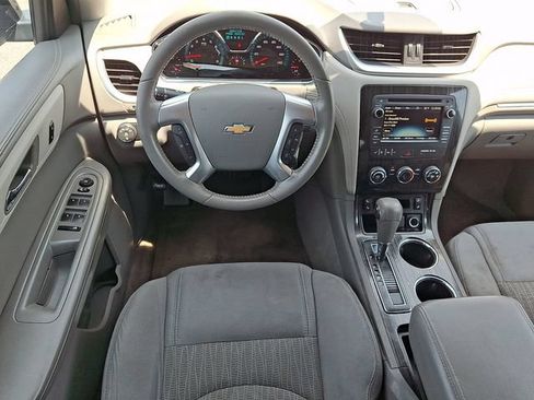 Used 2016 Chevrolet Traverse LT w/ Style and Technology Package AWD/4WD image 12
