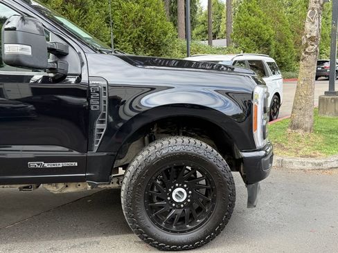 Used 2023 Ford F250 Lariat w/ Sport Appearance Package image 20