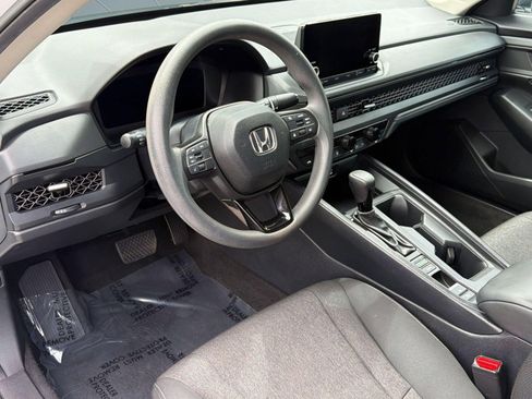 Used 2024 Honda Accord EX image 4