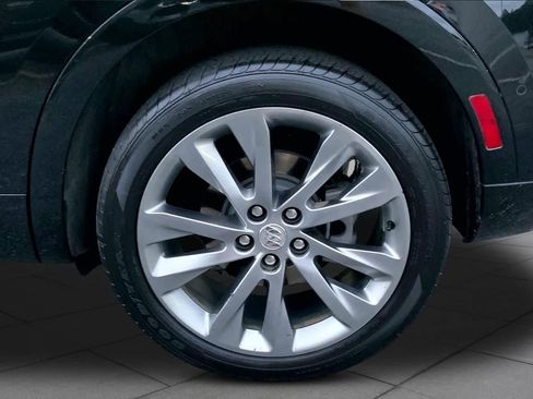 Used 2022 Buick Envision Avenir w/ Technology Package II FWD image 11