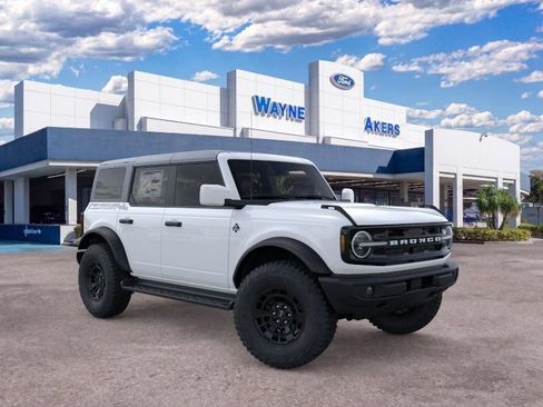 New 2026 Ford Bronco Outer Banks w/ Sasquatch Package AWD/4WD image 8