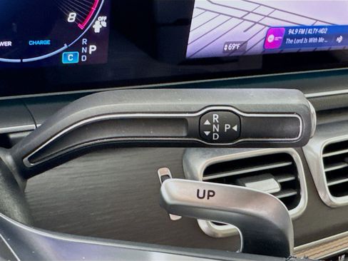 Used 2024 Mercedes-Benz GLE 53 AMG 4MATIC Coupe image 18