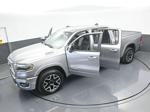 Used 2025 RAM 1500 Laramie image 64
