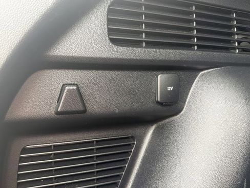 Used 2022 Ford Escape SE FWD image 20