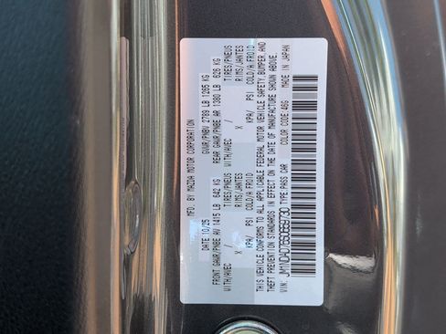 Used 2025 MAZDA MX-5 Miata Grand Touring RWD image 28