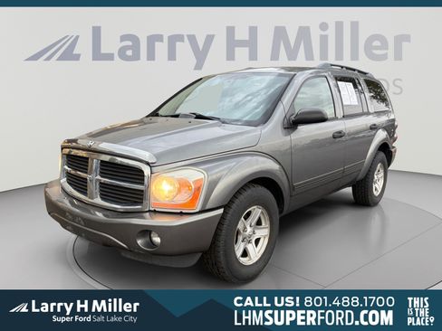 Used 2005 Dodge Durango SLT w/ Interior Convenience Group AWD/4WD image 1