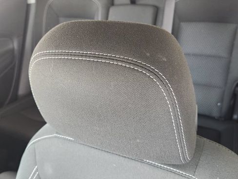 Used 2024 GMC Terrain SLE FWD image 24