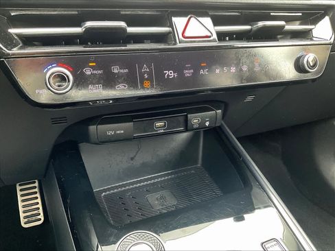 Used 2023 Kia Niro Wave w/ Wave Preserve Package FWD image 26