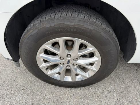 Used 2020 Ford Expedition XLT w/ Equipment Group 202A RWD image 16