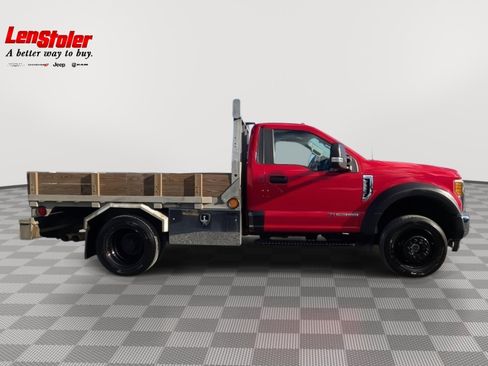 Used 2017 Ford F550 4x4 Regular Cab Super Duty image 6