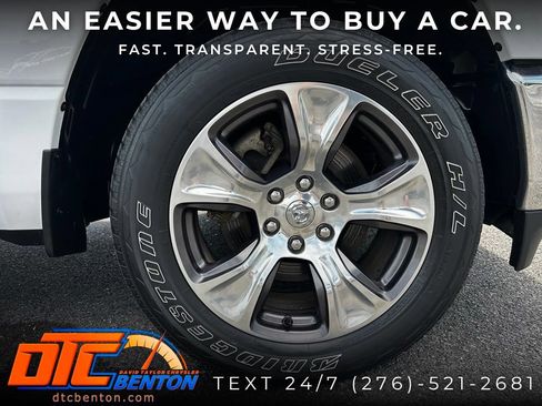 Used 2023 RAM 1500 Laramie AWD/4WD image 33