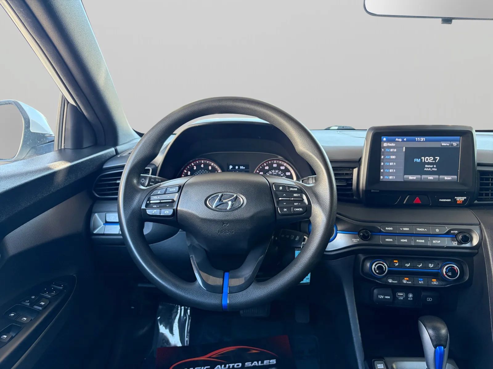 Used 2020 Hyundai Veloster 2.0 FWD image 24