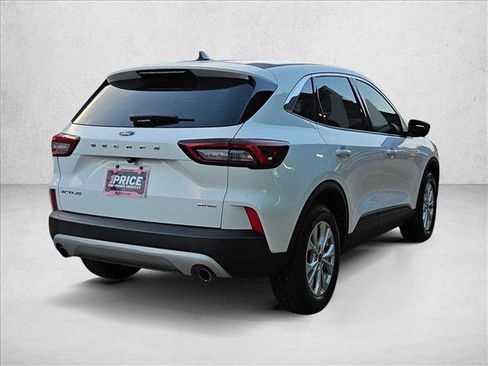 Used 2024 Ford Escape Active AWD/4WD image 5