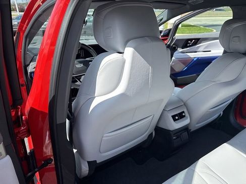 Used 2025 Cadillac Optiq Sport 2 image 11