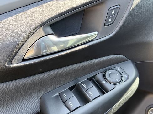 New 2026 Buick Envista Preferred image 14