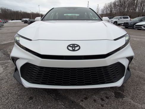 New 2026 Toyota Camry SE w/ Multimedia Upgrade Package image 11