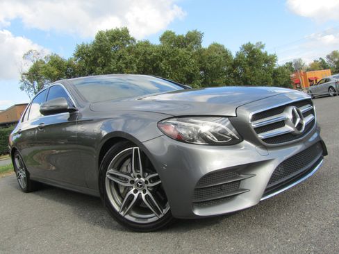 Used 2017 Mercedes-Benz E 300 image 2
