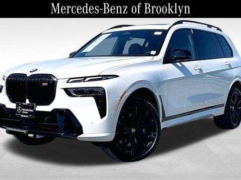 Used 2025 BMW X7 M60i w/ Executive Package AWD/4WD image 2