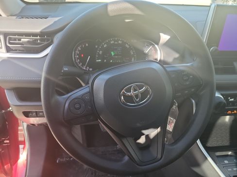Certified 2024 Toyota RAV4 LE FWD image 25