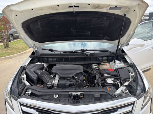 Used 2019 Cadillac XT5 FWD image 14