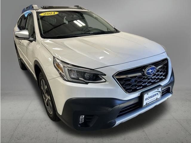 Used 2021 Subaru Outback Touring XT AWD/4WD image 8