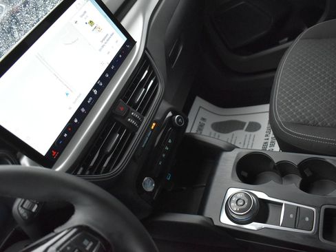 Used 2023 Ford Escape Active w/ Tech Pack #2 image 24