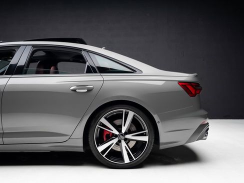 Used 2023 Audi S6 Premium Plus w/ Premium Plus Package image 20