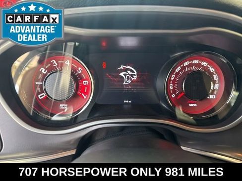 Used 2022 Dodge Challenger SRT Hellcat w/ SRT Black Package RWD image 18