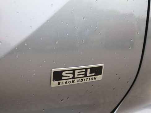 Used 2023 Mitsubishi Outlander SEL Black Edition AWD/4WD image 28