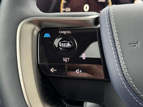 New 2026 INFINITI QX80 4WD w/ Sport Exterior Package image 11