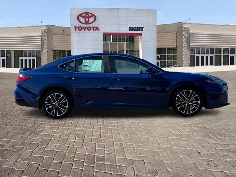 New 2026 Toyota Camry XLE image 7