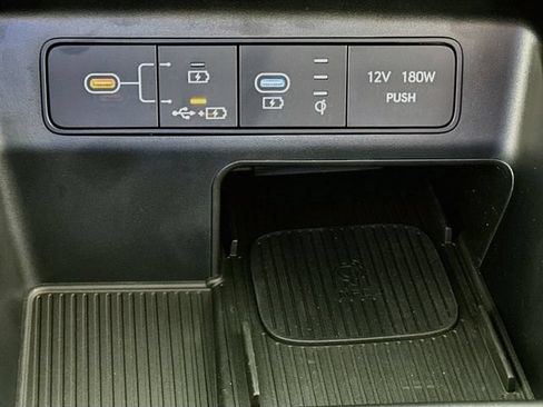 Used 2025 Hyundai Tucson SEL FWD image 19