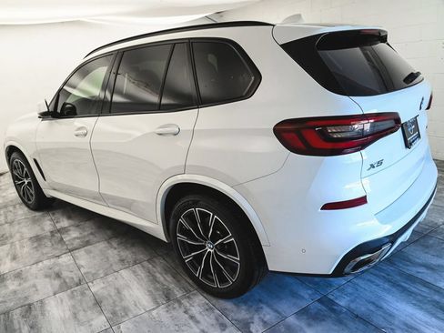 Used 2022 BMW X5 xDrive40i AWD/4WD image 6