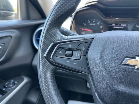 Used 2024 Chevrolet Trax LS FWD image 23