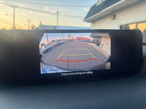 Used 2025 MAZDA CX-50 AWD 2.5 S w/ Select Package image 17