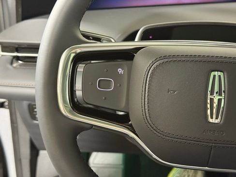 New 2026 Lincoln Nautilus Premier w/ Equipment Group 102A image 24