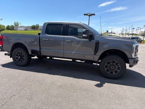 Used 2024 Ford F250 Lariat w/ Sport Appearance Package AWD/4WD image 11