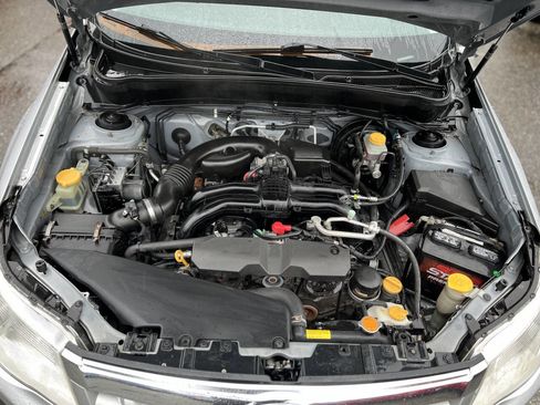 Used 2011 Subaru Forester 2.5X Premium w/ All-Weather Pkg image 26