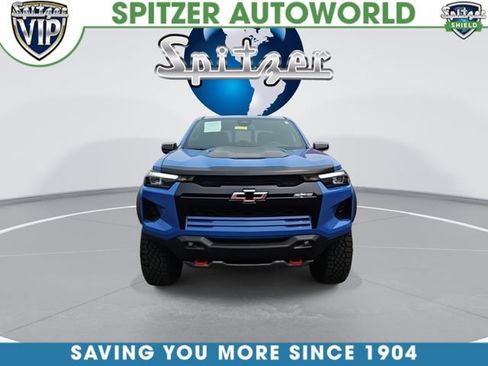 Used 2025 Chevrolet Colorado ZR2 AWD/4WD image 3
