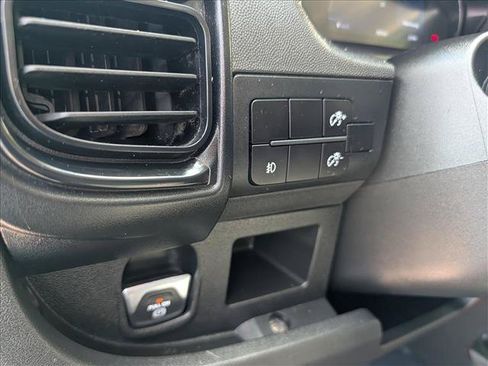 Used 2025 RAM ProMaster 2500 w/ U-Haul Equipment Group FWD image 22