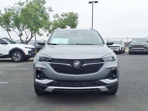 Used 2023 Buick Encore GX Essence w/ Experience Buick Package FWD image 2
