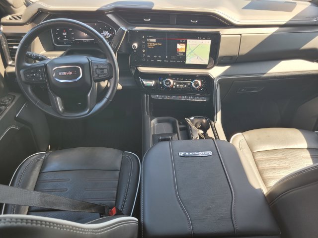 Used 2025 GMC Sierra 2500 AT4X w/ AT4X AEV Edition AWD/4WD image 14