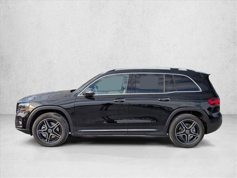 New 2026 Mercedes-Benz GLB 250 4MATIC image 5
