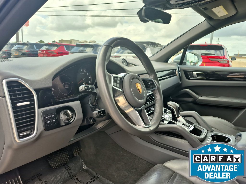 Used 2022 Porsche Cayenne Platinum Edition AWD/4WD image 16