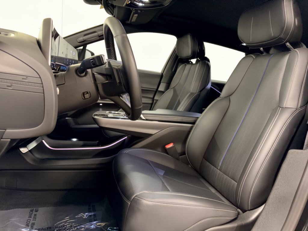 Certified 2024 Cadillac Lyriq Sport AWD/4WD image 5