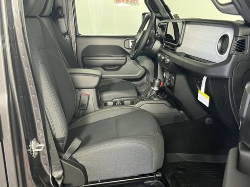 New 2025 Jeep Wrangler Sport S image 29